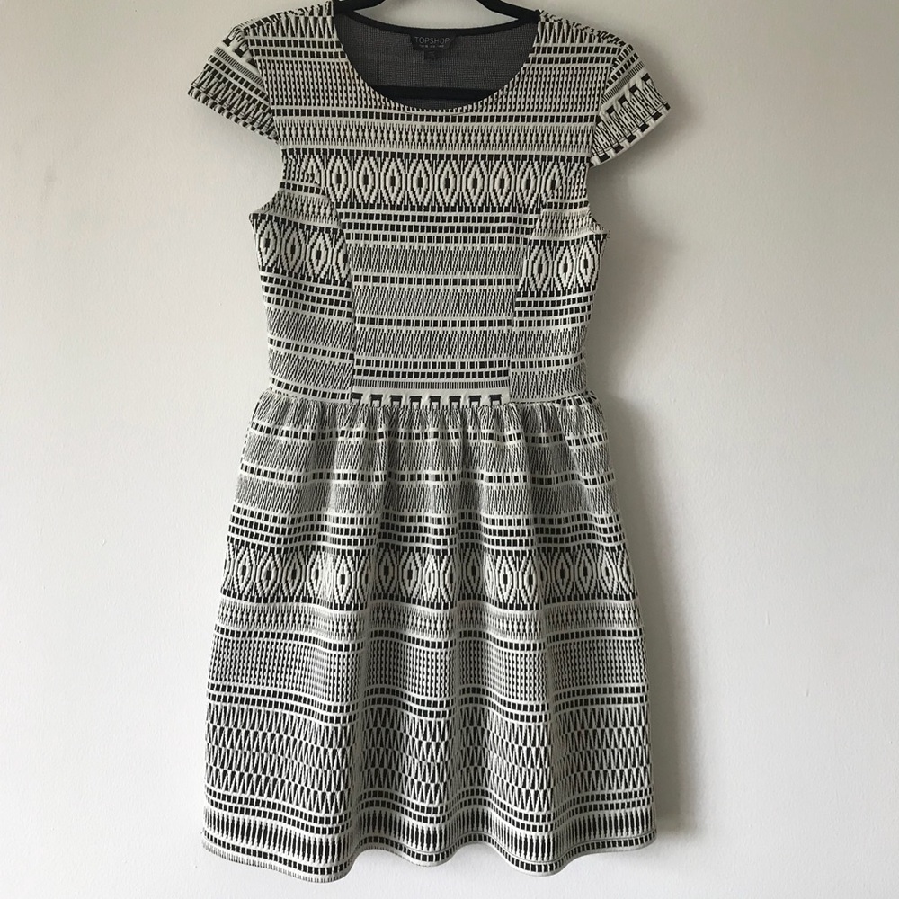 Topshop Short Sleeve Dress - 6 geo print